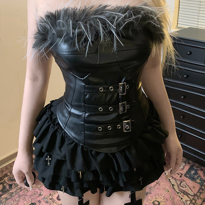 Dark style fur strip patchwork leather strapless top