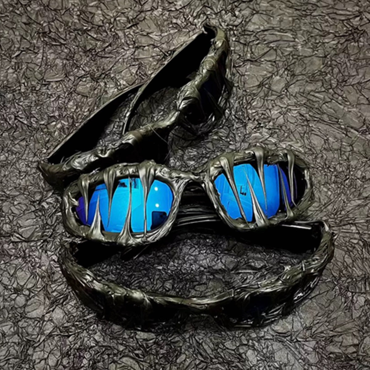 LEXE Warp Sunglasses